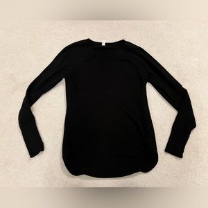 LULULEMON BLACK SWEATER 8